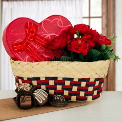 Send Holi Gift Hampers Online